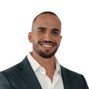 Armand ALIAJ consultant immobilier chez efficity