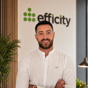 Adrien TRAHAY consultant immobilier chez efficity