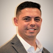 Anthony Henocq consultant immobilier chez efficity