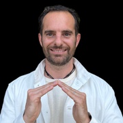 Antoine Miquel consultant immobilier chez efficity