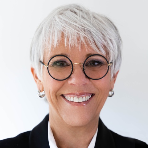 Corinne Buzit - Membre de l'équipe de Tarek Bou-Khalil