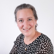 Claire Chabrier consultant immobilier chez efficity