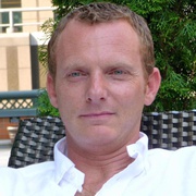 Claude Gouillon-Chenot consultant immobilier chez efficity