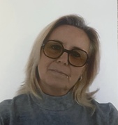 Christelle Hollinger consultant immobilier chez efficity