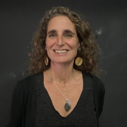 Carine Petitjean consultant immobilier chez efficity