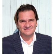 Cyrille Arnoux consultant immobilier chez efficity