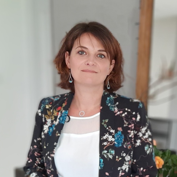 Elisabeth Nectoux consultant immobilier chez efficity