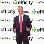 Franck Lapolice-Boye consultant immobilier chez efficity