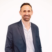 Germain Ponçon consultant immobilier chez efficity
