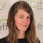 Hélène Calmettes consultant immobilier chez efficity