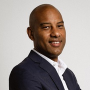 Isaac Coulibaly consultant immobilier chez efficity