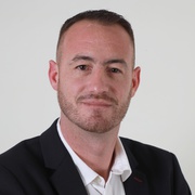 Jonathan Cottin consultant immobilier chez efficity