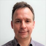 Julien D'Halluin consultant immobilier chez efficity