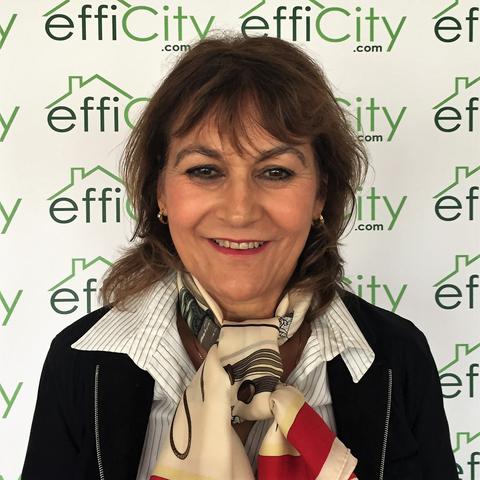 Julia Maia - Membre de l'équipe de Benjamin Fels