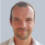 Jeremy Racalbuto consultant immobilier chez efficity