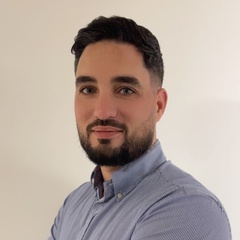 Julien RIVIER consultant immobilier chez efficity