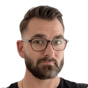 Julien Sartini consultant immobilier chez efficity