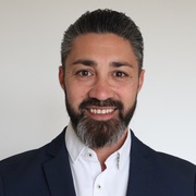 Julien Truong consultant immobilier chez efficity