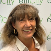 Laurence Pertuit consultant immobilier chez efficity