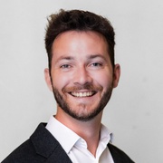 Loup Weisman consultant immobilier chez efficity