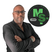 Mickaël Stephene-Fortune consultant immobilier chez efficity