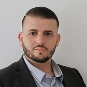 Nabil Tine consultant immobilier chez efficity