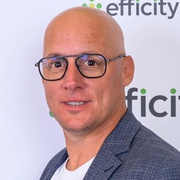 Renaud Lanoë consultant immobilier chez efficity
