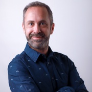 Sylvain Cadiou consultant immobilier chez efficity