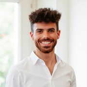 Thomas Astié consultant immobilier chez efficity