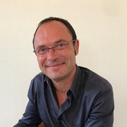 Thomas Badau consultant immobilier chez efficity