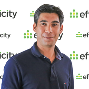 Tommy Mandel consultant immobilier chez efficity
