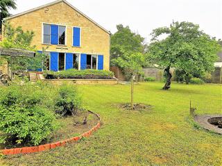 maison 9 pièces - 260m2 à Cergy (95000)