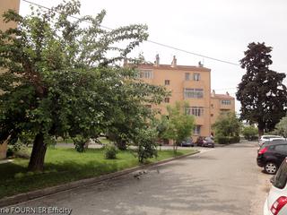 appartement 3 pièces - 49m2 à Aix-en-Provence (13100)