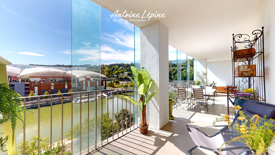 appartement 4 pièces - 82m2 à Lyon (69002)
