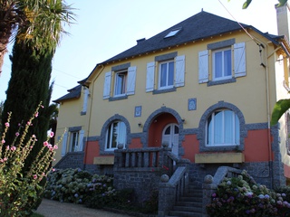 maison 16 pièces - 370m2 à Bégard (22140)