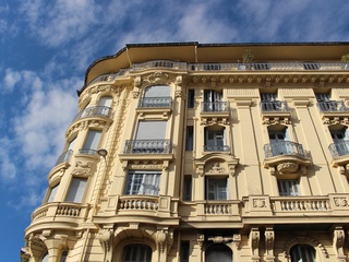 appartement 4 pièces - 82m2 à Nice (06000)