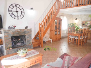 maison 7 pièces - 165m2 à Destrousse (13112)