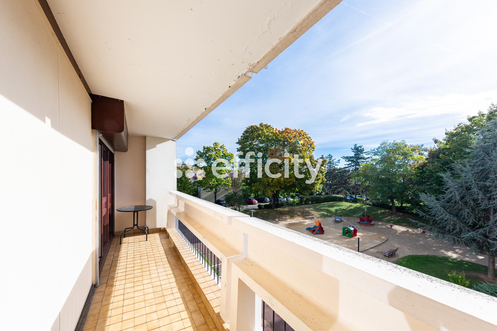 appartement 4 pièces - 80m2 à Nanterre (92000)