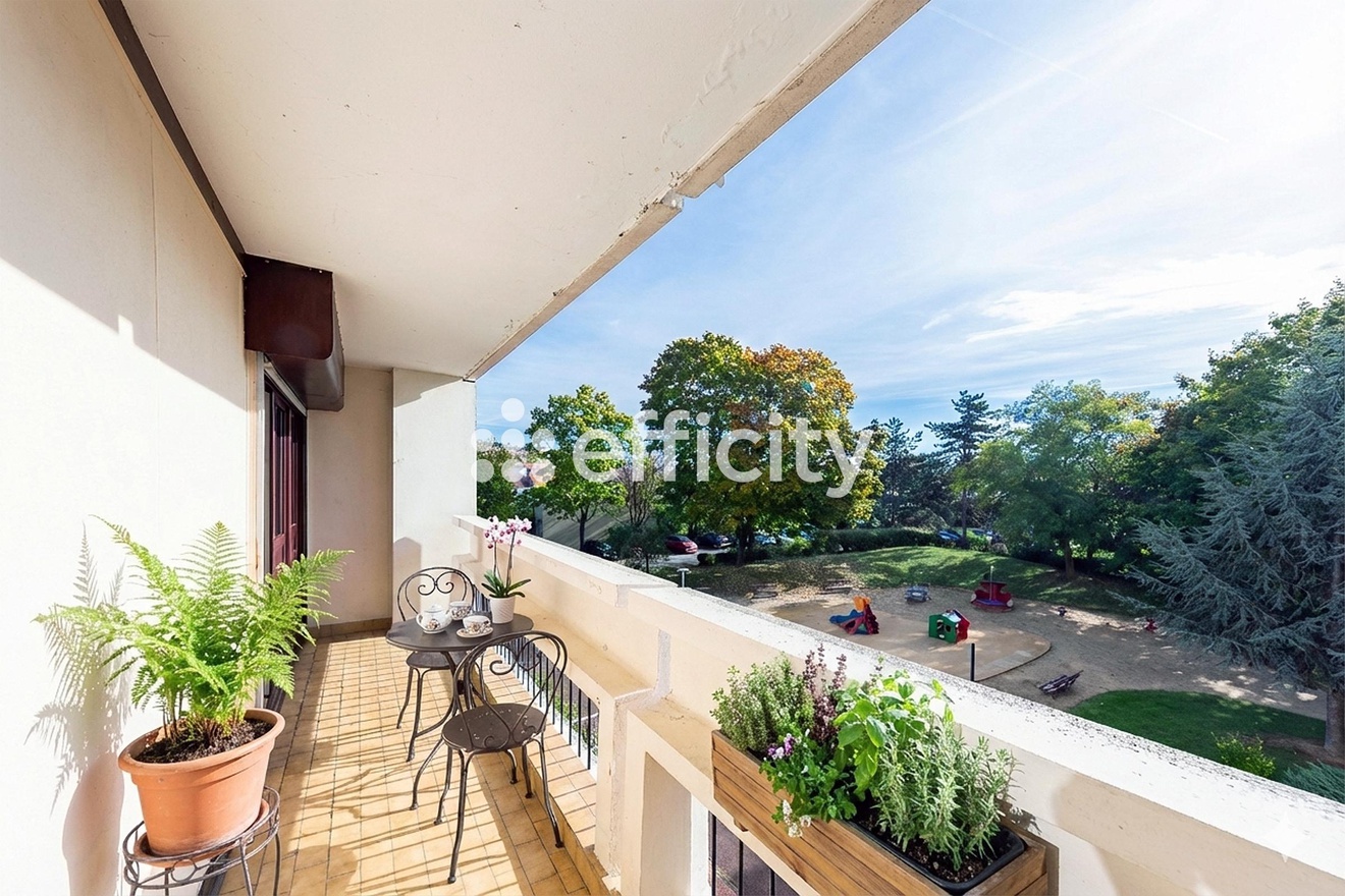 appartement 4 pièces - 80m2 à Nanterre (92000)