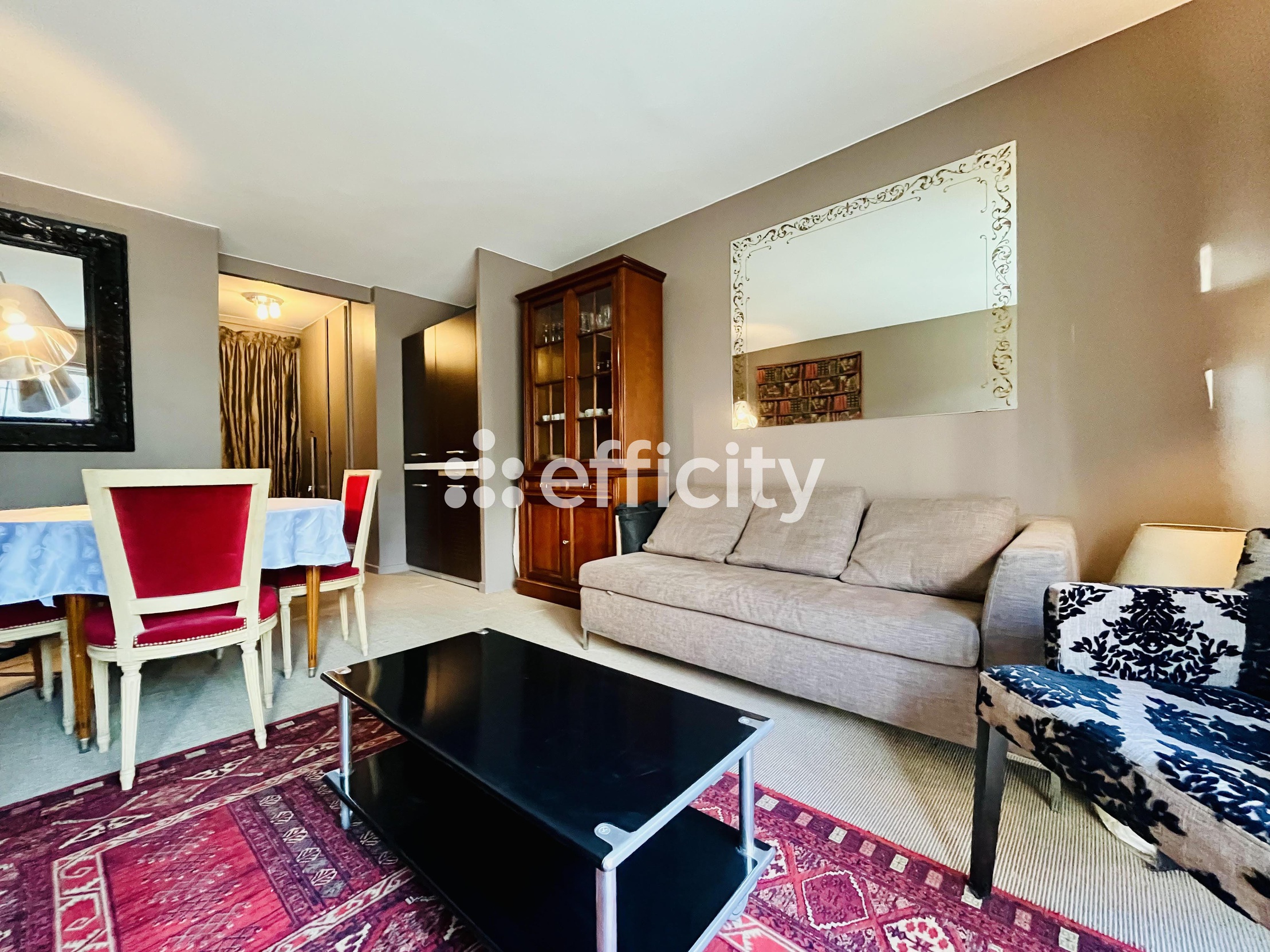 appartement 1 pièces - 27,0m2 à Paris (75008)