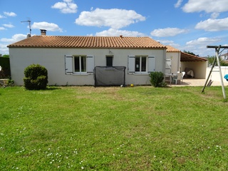 maison 4 pièces - 100m2 à Saint-Romain-de-Benet (17600)