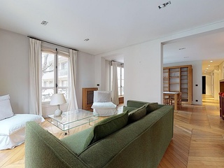 appartement 5 pièces - 120m2 à Paris (75015)