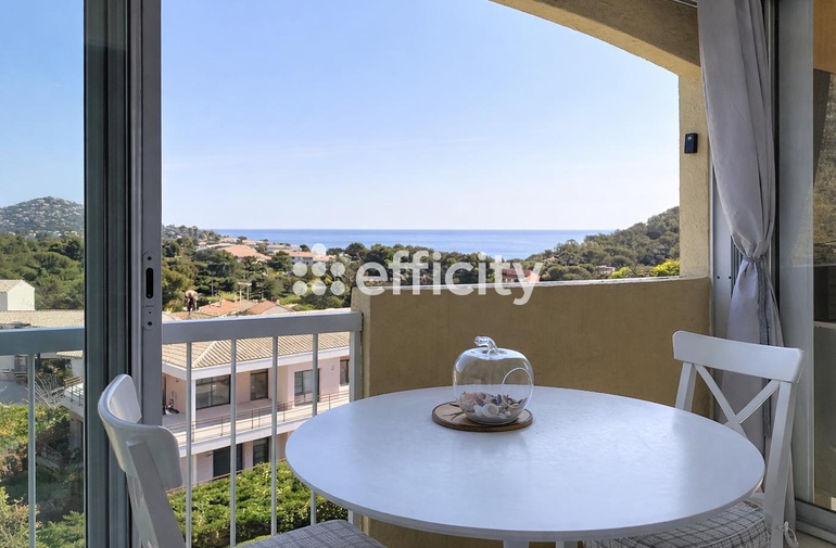 appartement 2 pièces - 55m2 à Saint-Raphaël (83700)