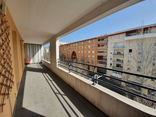 appartement 3 pièces - 68m2 à Aix-en-Provence (13090)