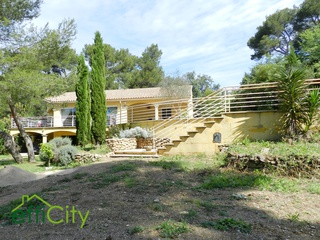 maison 4 pièces - 150m2 à Aubagne (13400)