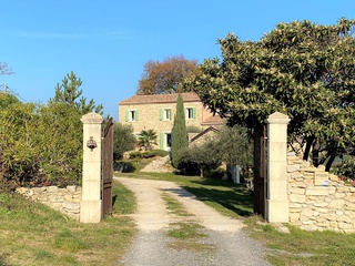 maison 10 pièces - 290m2 à Bourg-Saint-Andéol (07700)