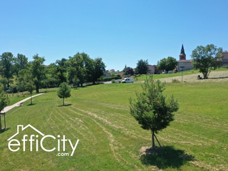 terrain  - 682m2 à Saint-Laurent-de-Chamousset (69930)
