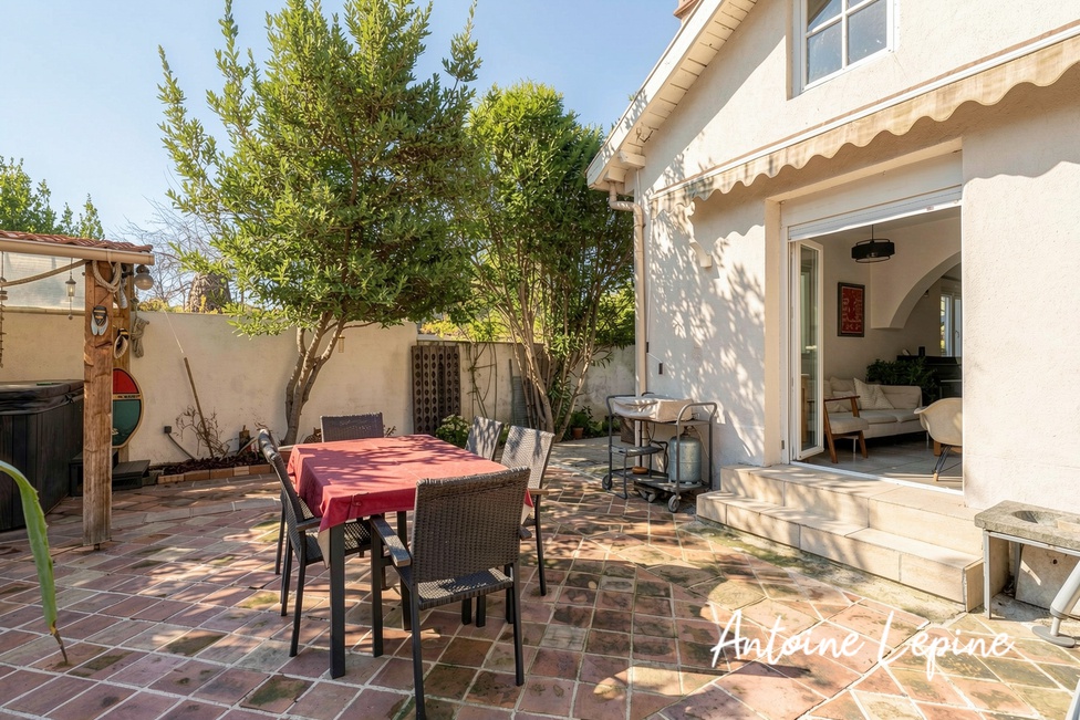 maison 6 pièces - 152,22m2 à Vénissieux (69200)