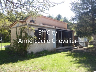 maison 3 pièces - 75m2 à La Roque-Esclapon (83840)