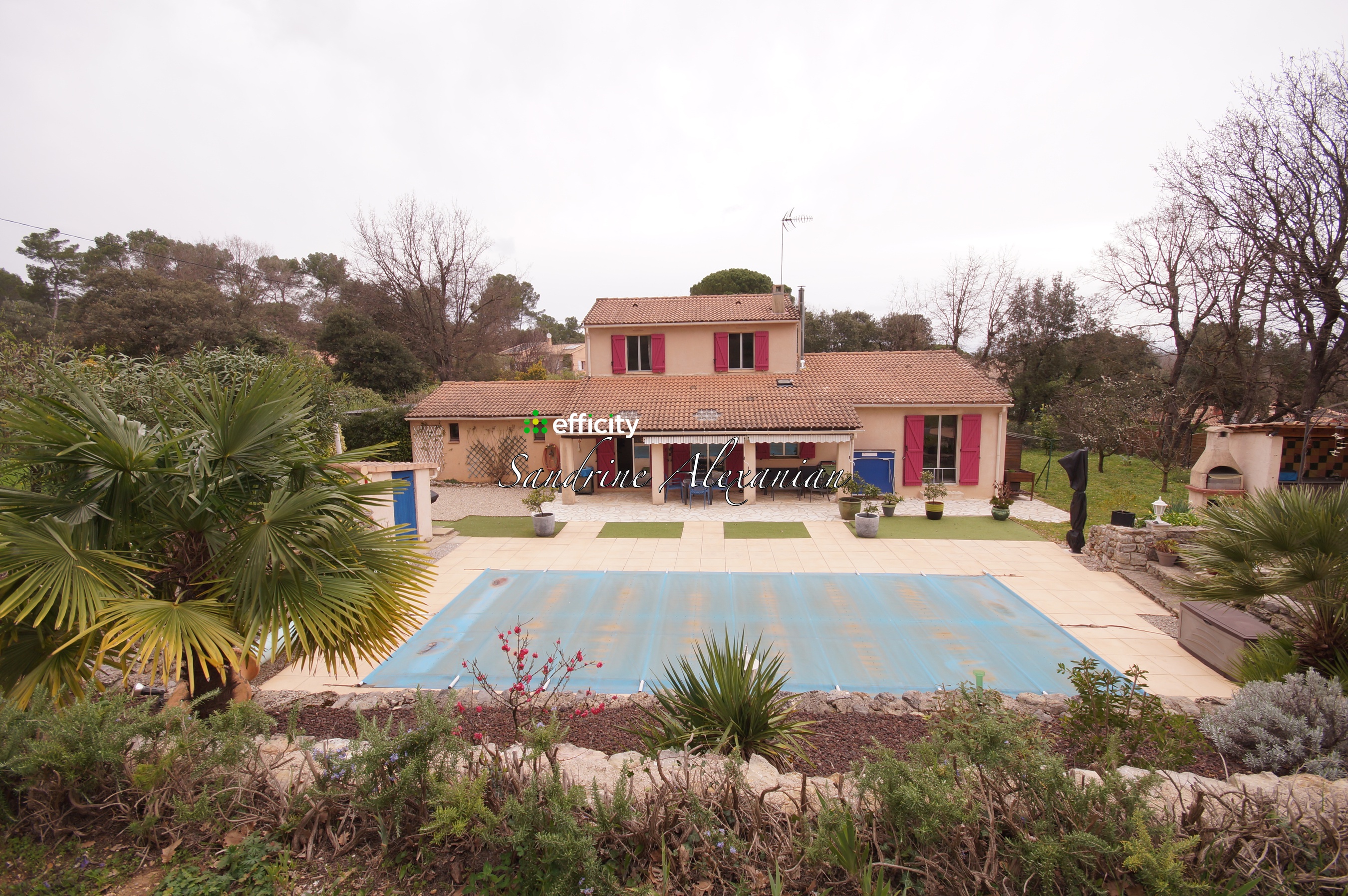 maison 6 pièces - 137m2 à Le Cannet-des-Maures (83340)